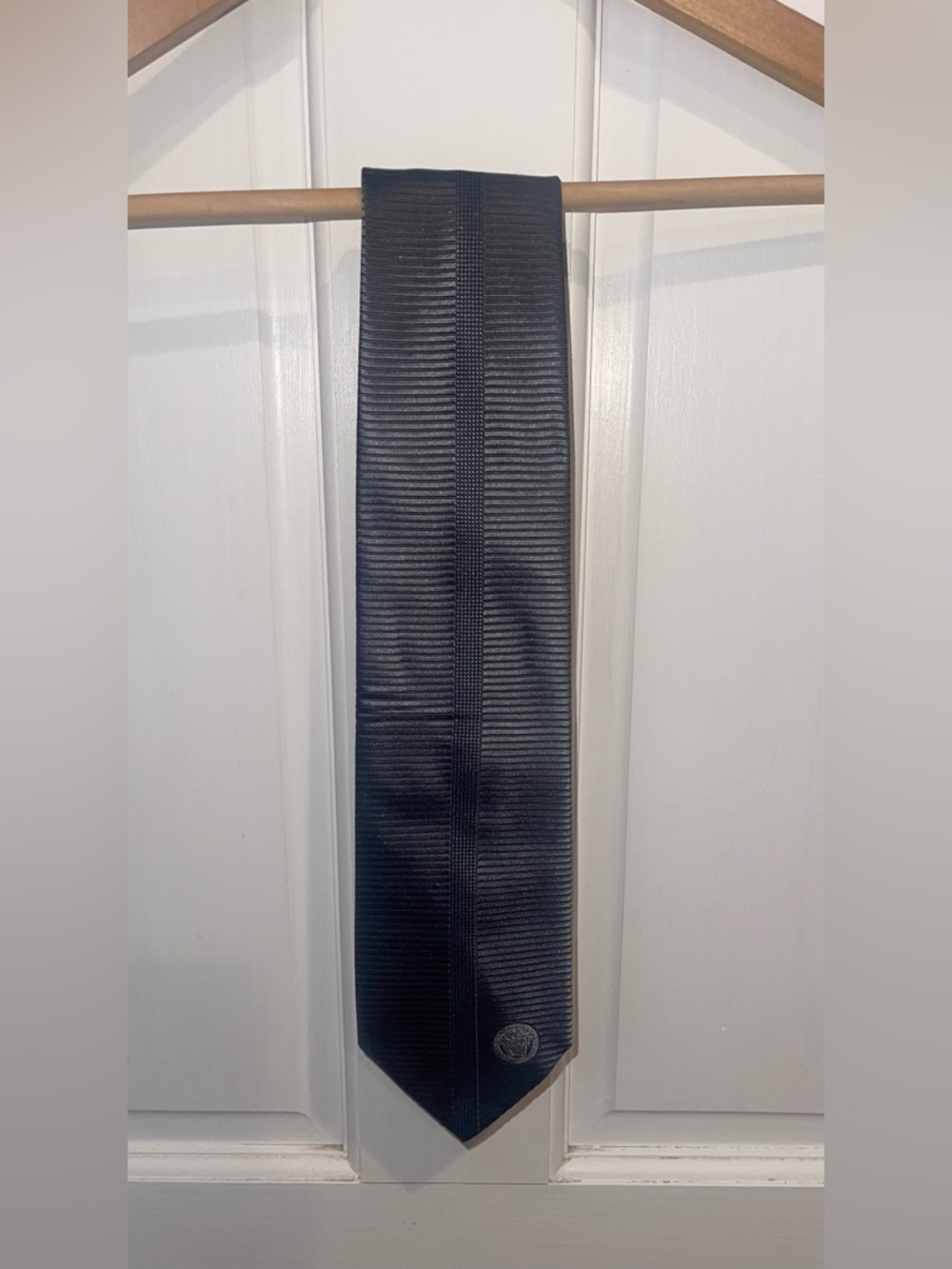 Gianni Versace Medusa Silk Textured Gray Tie